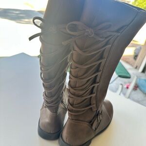 Classic Brown Leather Western Boots